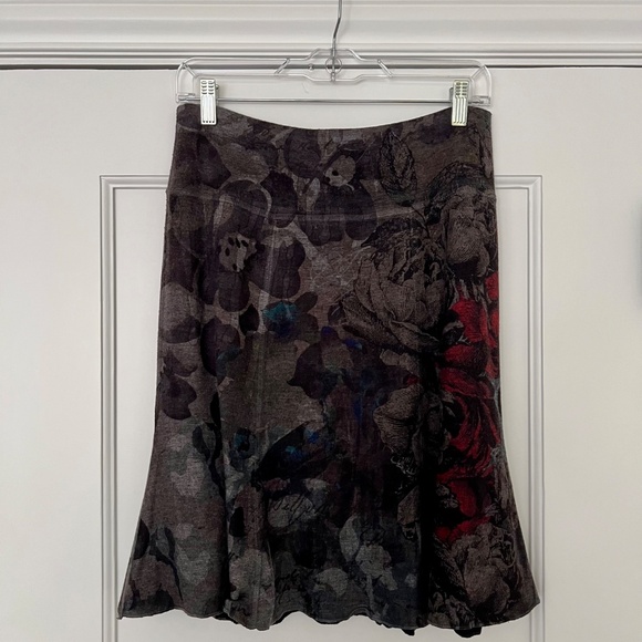 Flared, knit, comfy skirt, knee length by Nallie & Millie - Picture 2 of 3